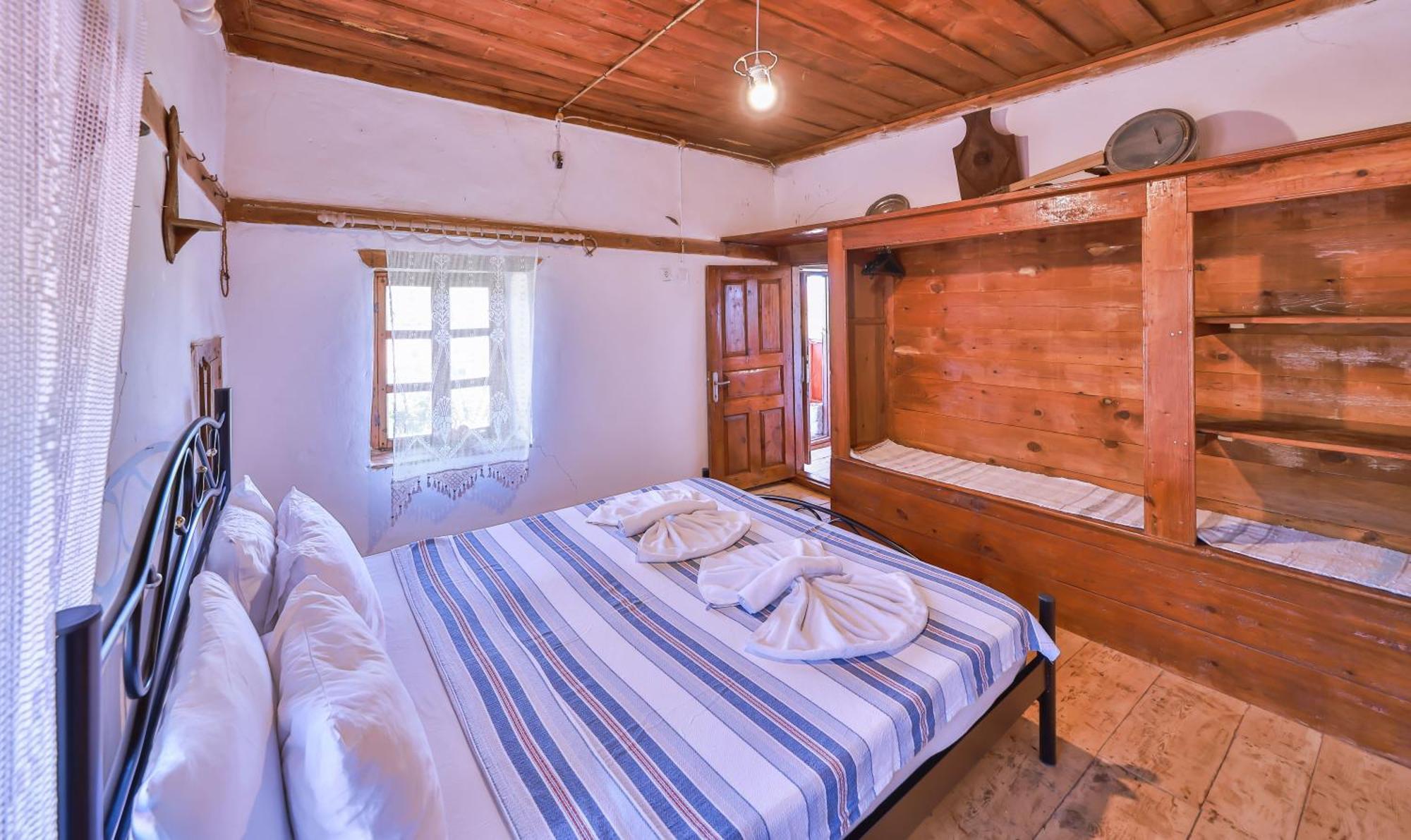 Bademlique Stone Kaş