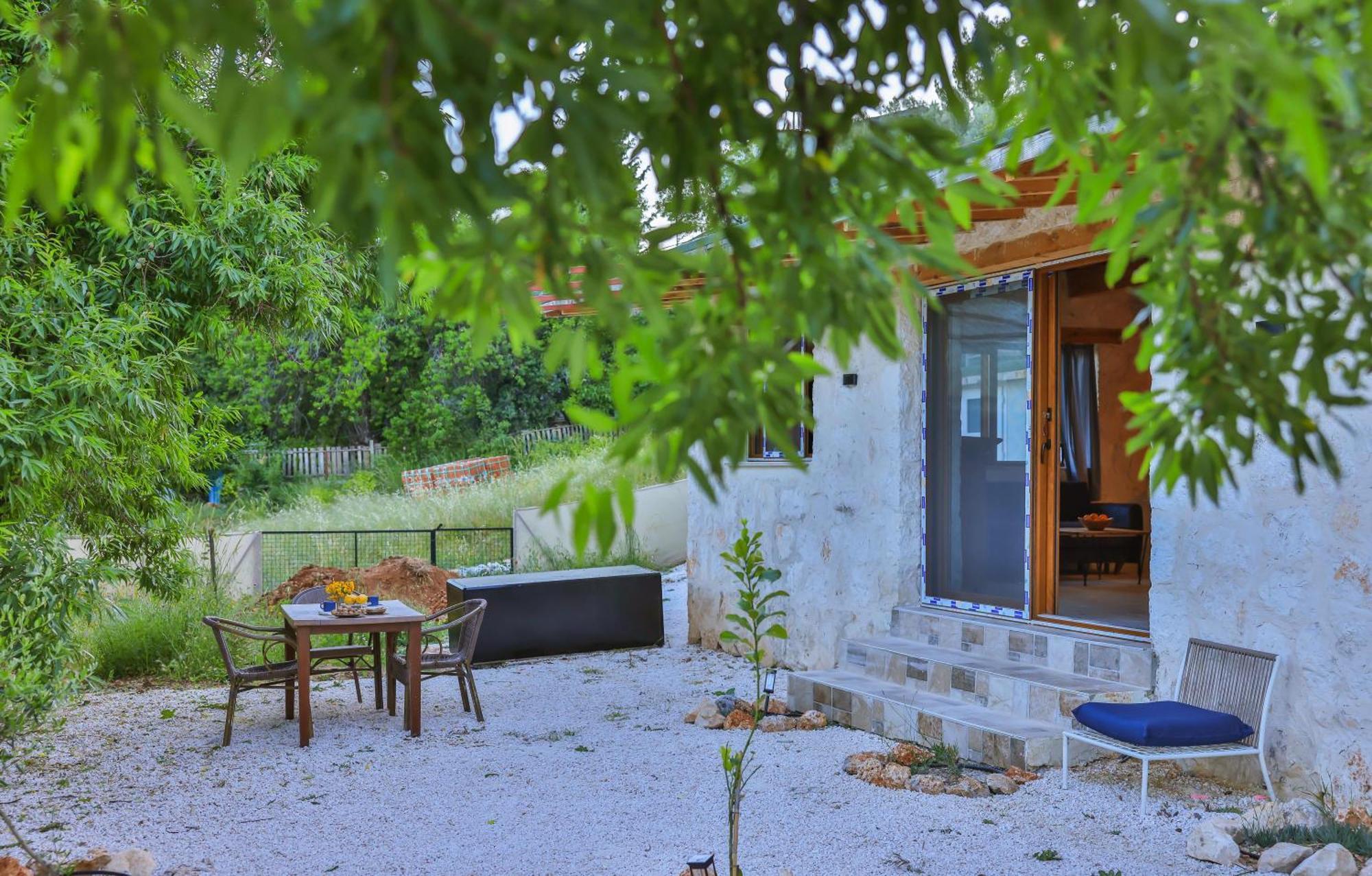 Apartment Bademlique Stone
